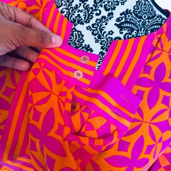 Trina Turk 100% Silk Blouse - Picture 4 of 9